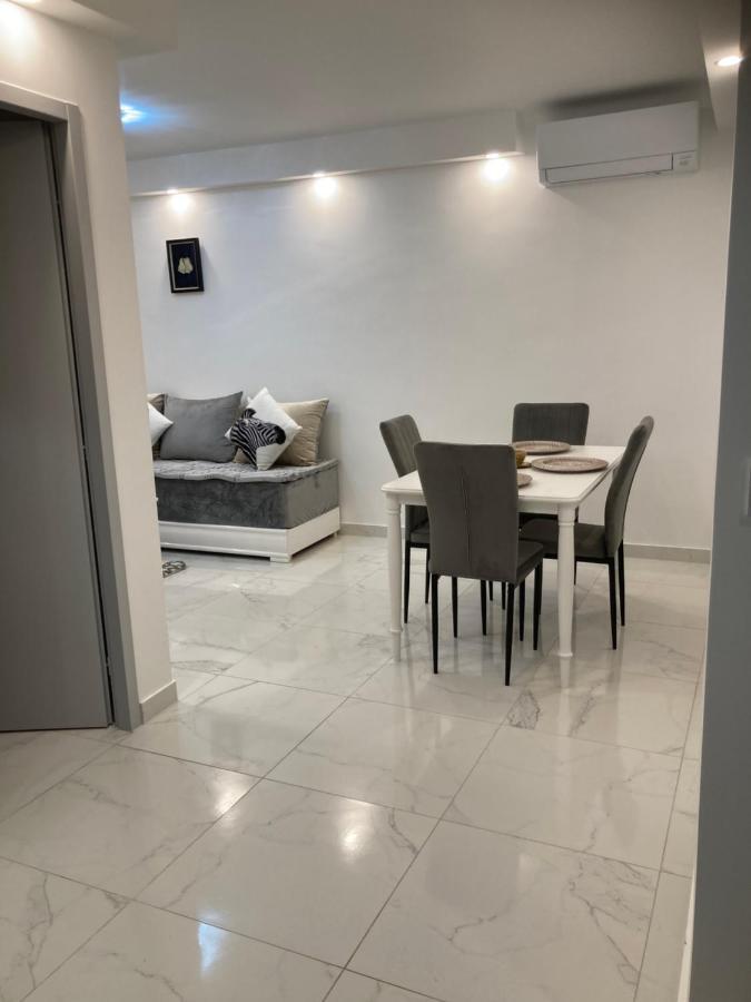 L'Escale Chic Gare Saint Charles Apartment Marseille Bagian luar foto